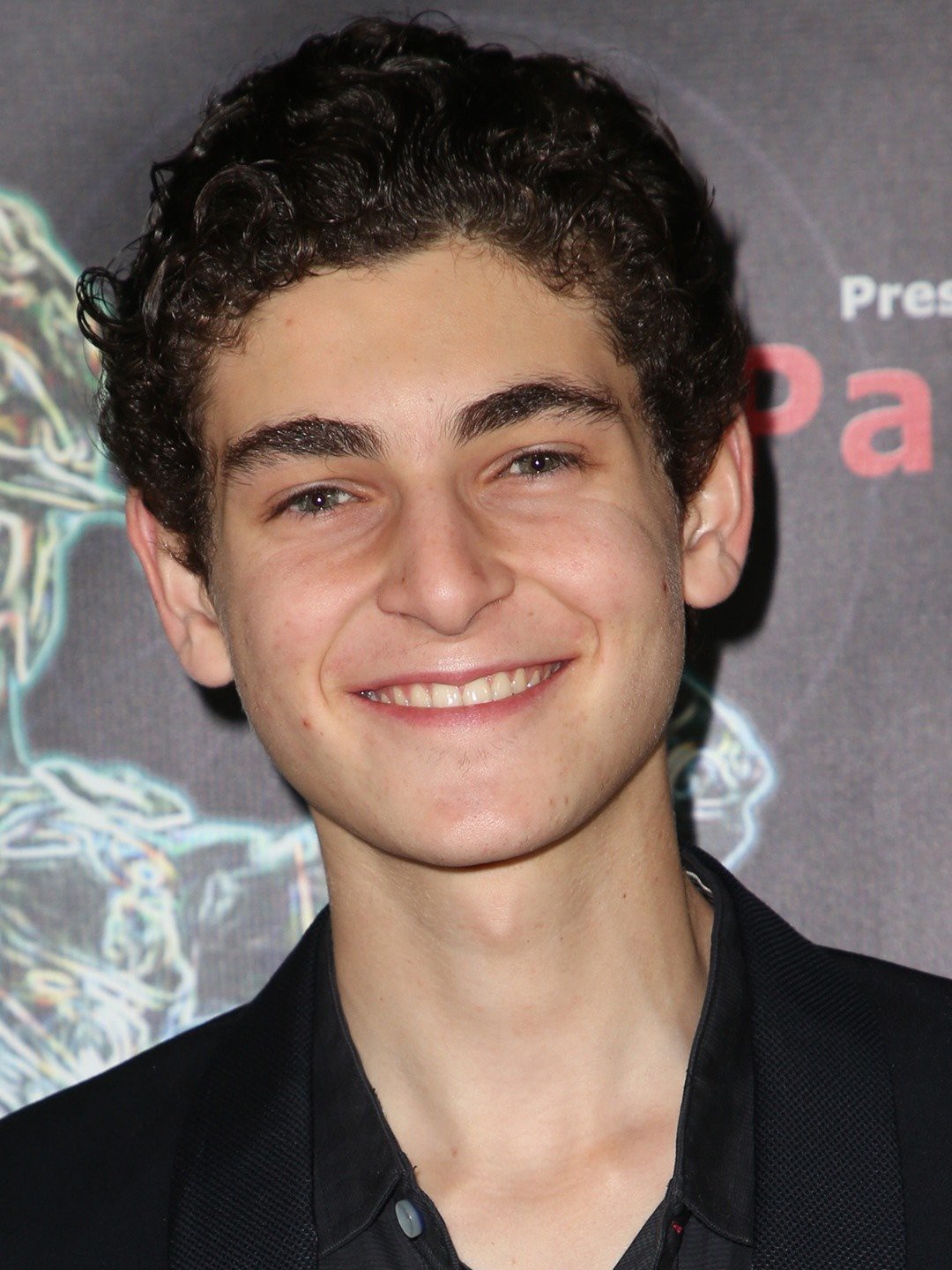 Дэвид мазоуз готэм. Дэвид мазоуз готэм. David mazouz готэм. Дэвид мазоуз. Дэвид мазоуз.