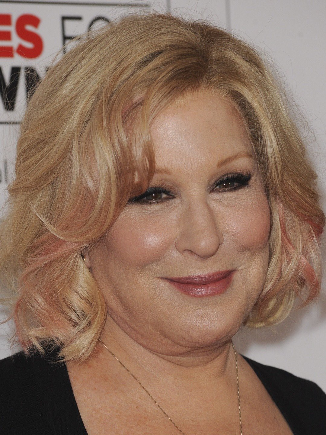 Explore Bette Midler S Filmography Verizon Fios Tv