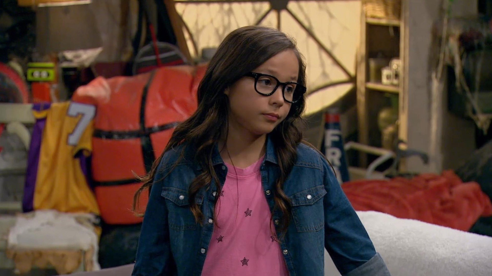 Watch Haunted Hathaways Online | Verizon Fios TV